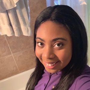 Meet your Posher, Roslyn